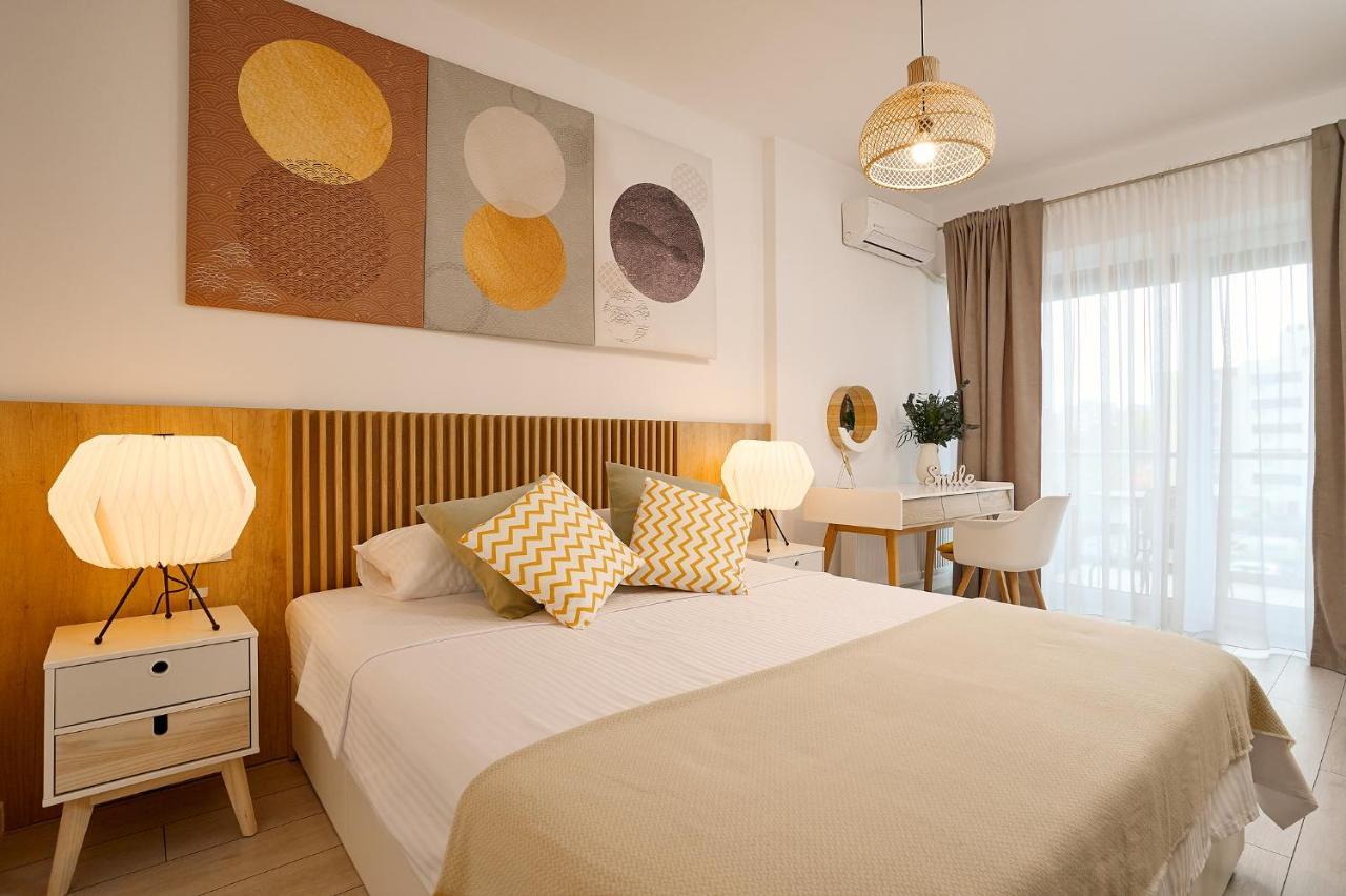 Moon Plaza Deluxe Studios บูคาเรสต์ ภายนอก รูปภาพ
