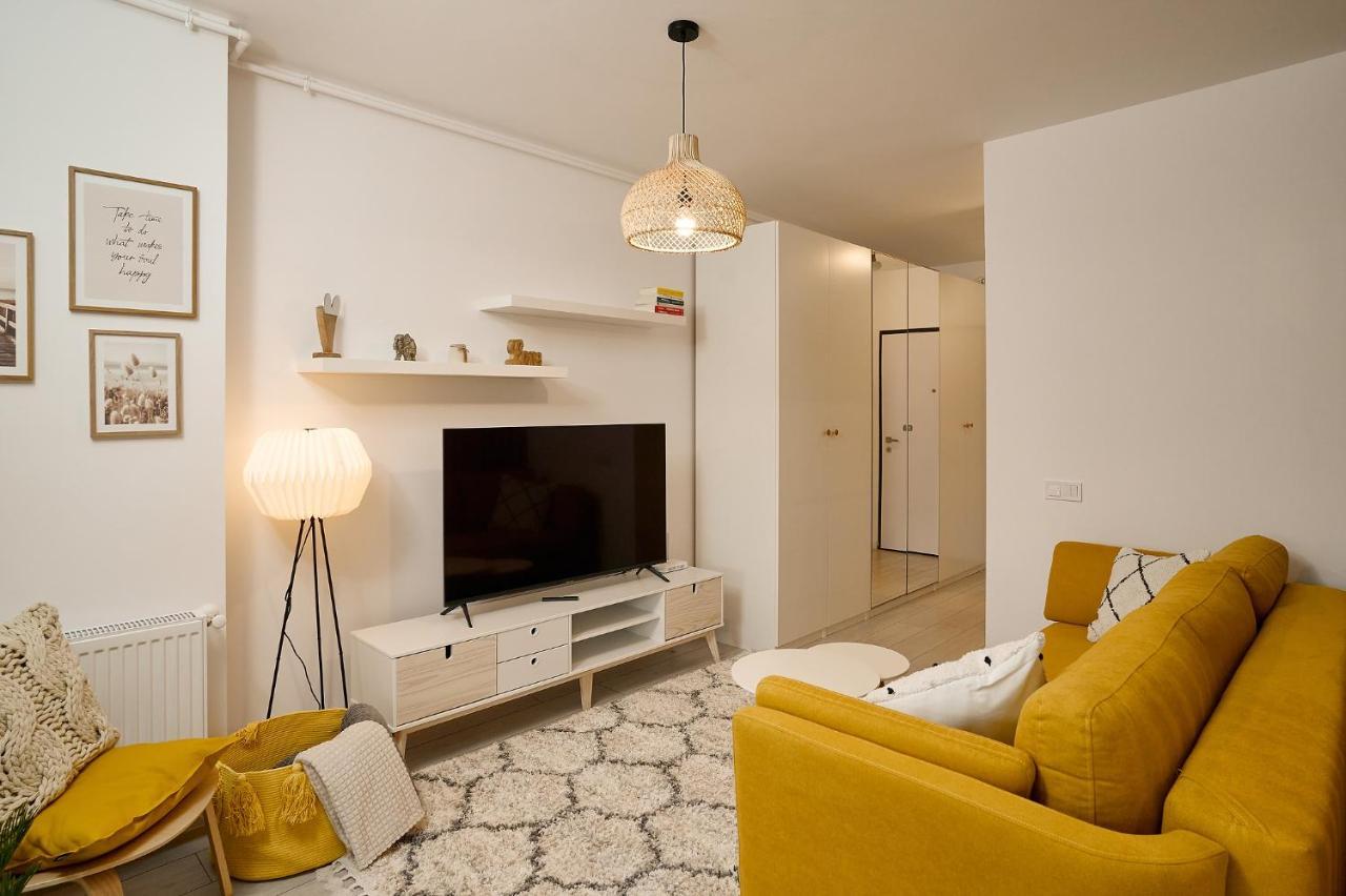 Moon Plaza Deluxe Studios บูคาเรสต์ ภายนอก รูปภาพ